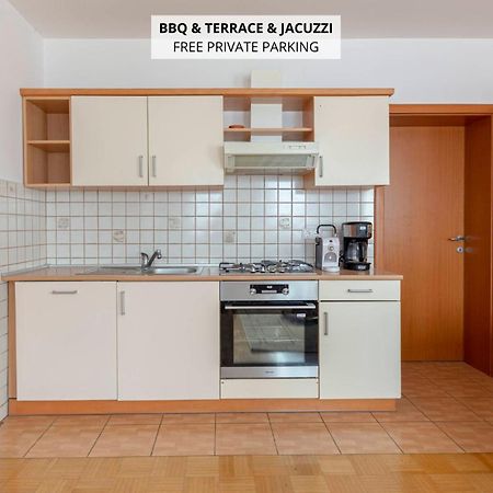 Apartma Ana Preserje  ภายนอก รูปภาพ