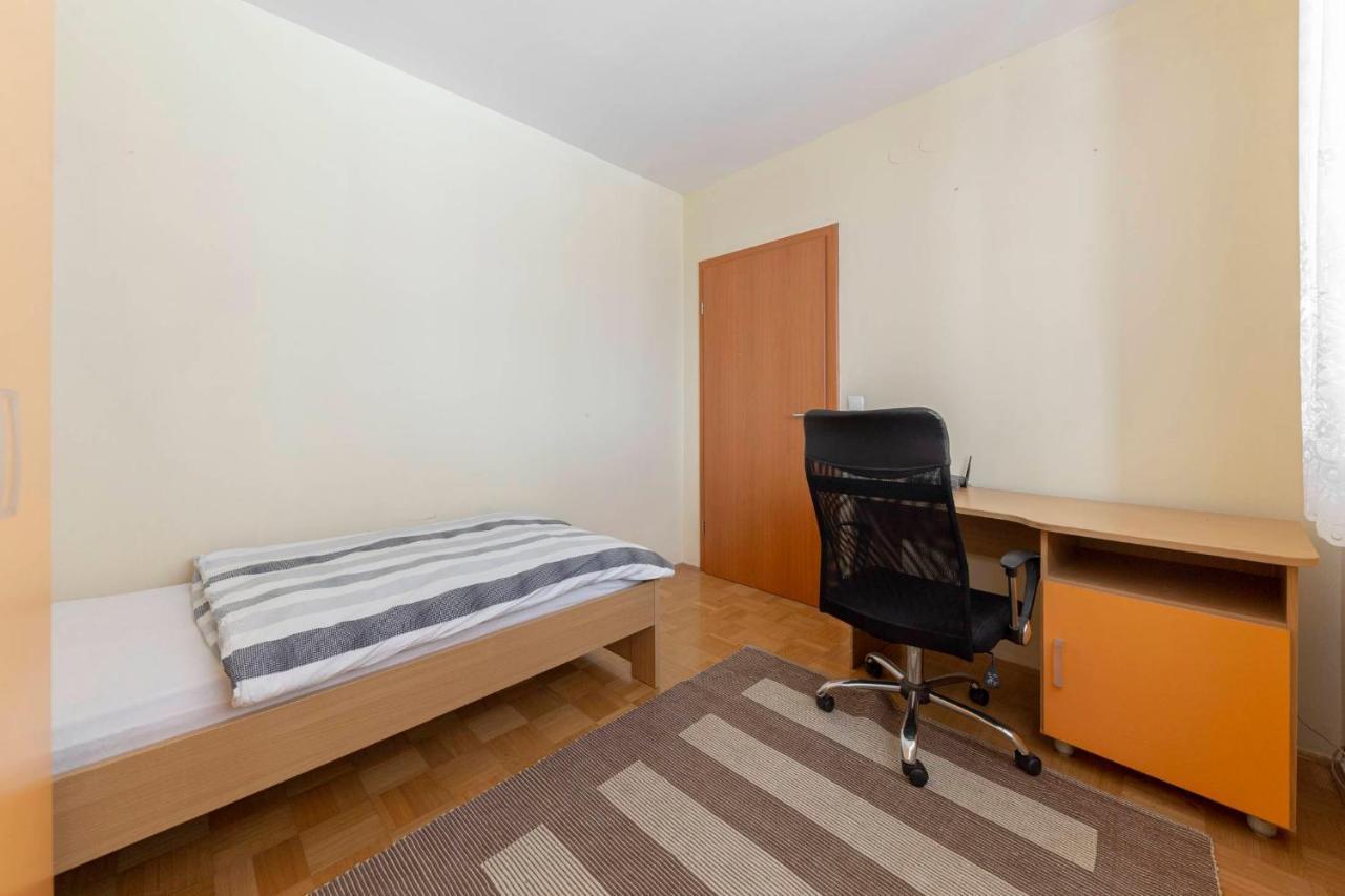 Apartma Ana Preserje  ภายนอก รูปภาพ