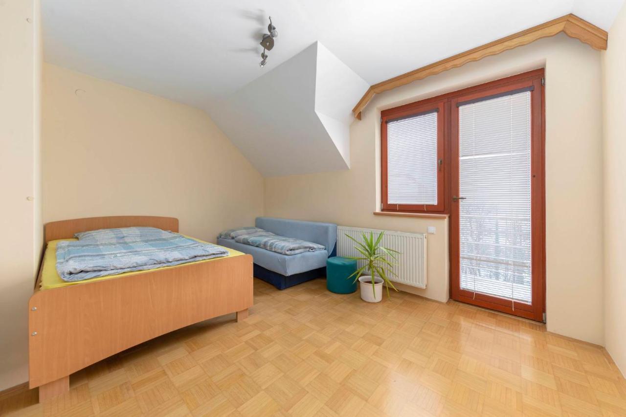 Apartma Ana Preserje  ภายนอก รูปภาพ